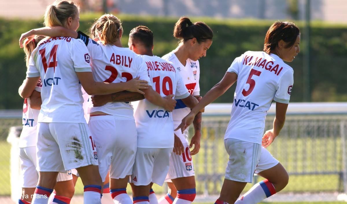 coeursdefoot's tweet photo. #UWCL Medyk/OL (0-5) : Belle entrée en matière pour Lyon face au Medyk Konin #MEDOL https://t.co/k8PnK0wlm8
📷 Maya Mans https://t.co/6zFoEwIdIl