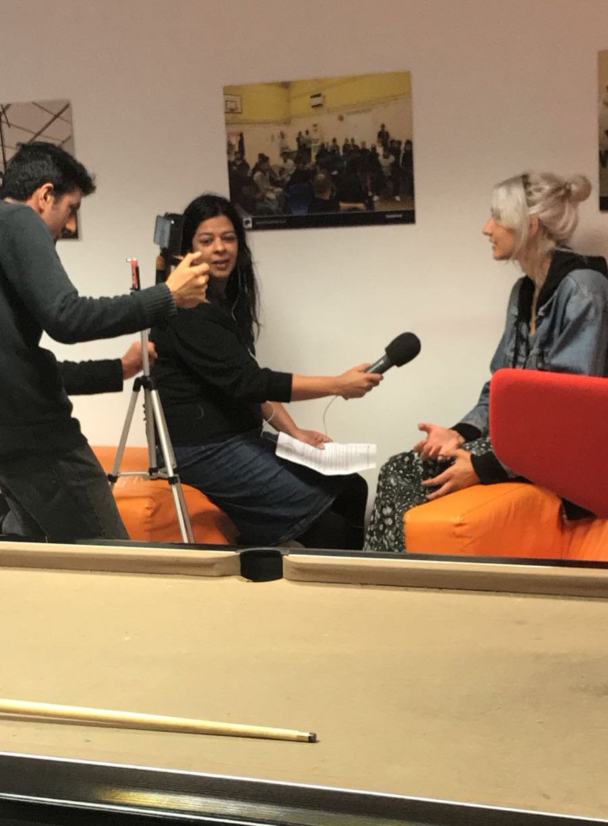 punchrecords's tweet photo. 30 min call before #Desibition launches!
@bbcdesidownload sat down with #SaffiyahKhan & @JaylBooth to talk the exhibition & #DesiMoves π https://t.co/dPPmlRVCAN