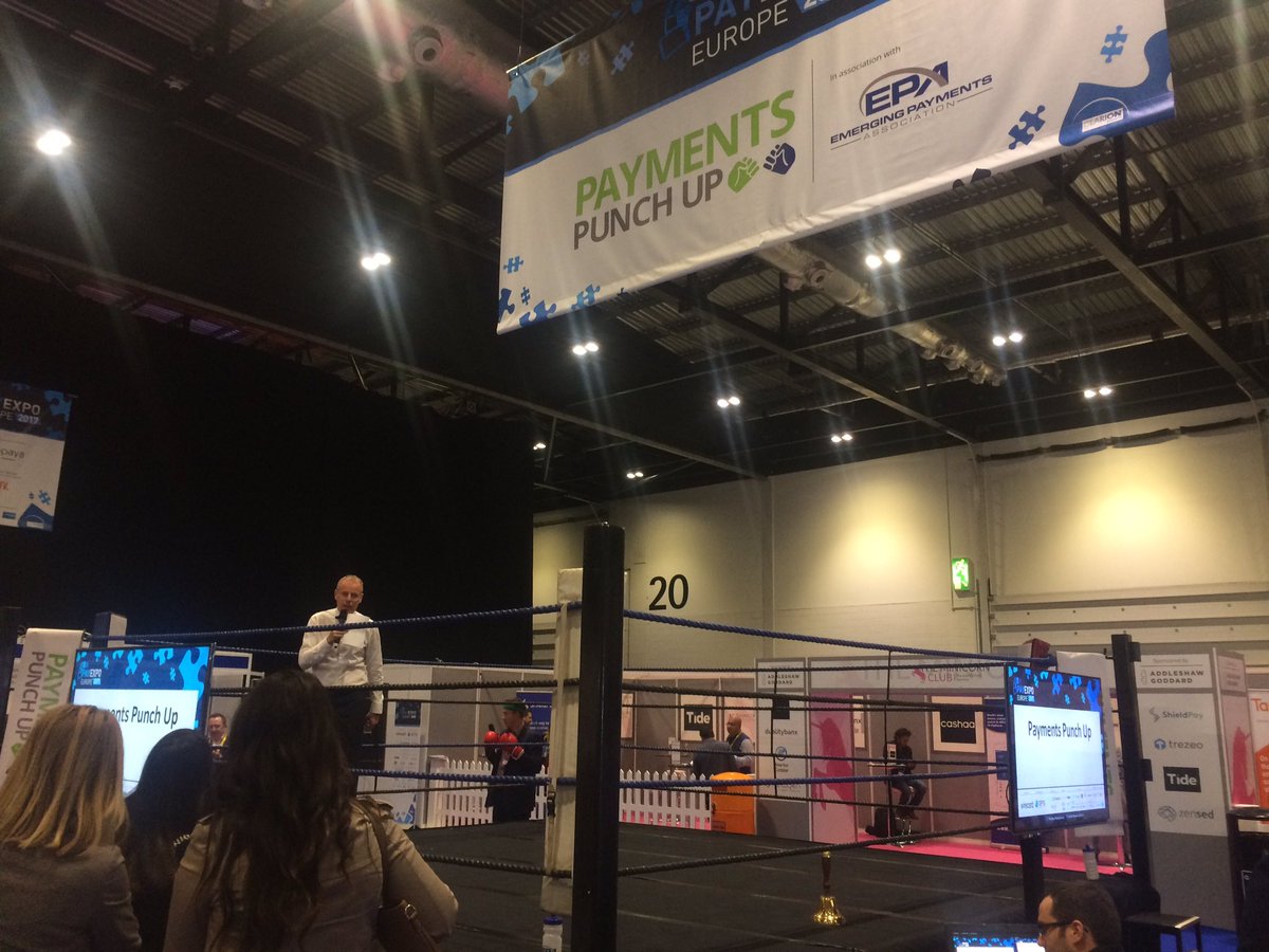 SkyParlour's tweet image. A great day today at @PayExpo #payexpo2017 @EPAssoc @PaySecured @STANDBYPROD @AngelaYore