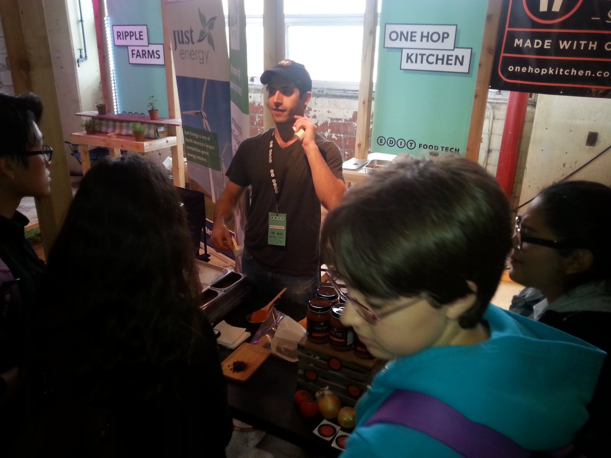 KFDSouza's tweet image. @CTA_Tweets entrepreneurship students test cricket tomato sauce. @EDITDX @OneHopKitchen #yummy