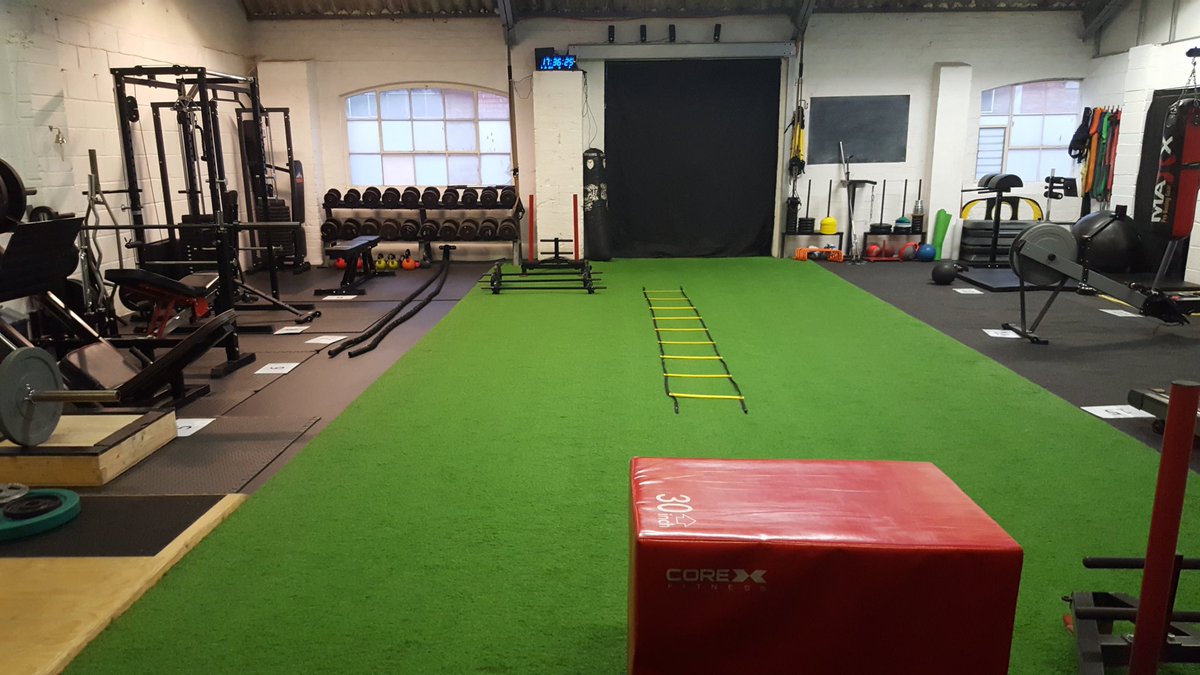 TITANPerformGL's tweet photo. Still time to make it to ladies bootcamp at 6pm.
All ability levels welcome. Great fun with a fantastic group of girls. First class is free! https://t.co/5tIlOD3BLM