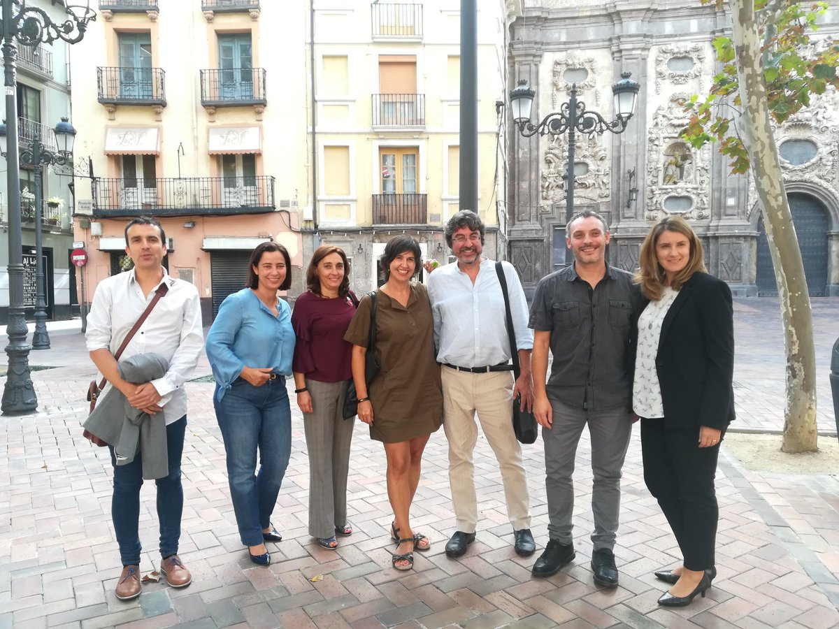 laPku's tweet image. So great to have had @MarkLev99 and Begoña de @educaCNIIE with us at #inductioncourse @esBritish.  Thank you!!! @mmpetisme @agarridodiez