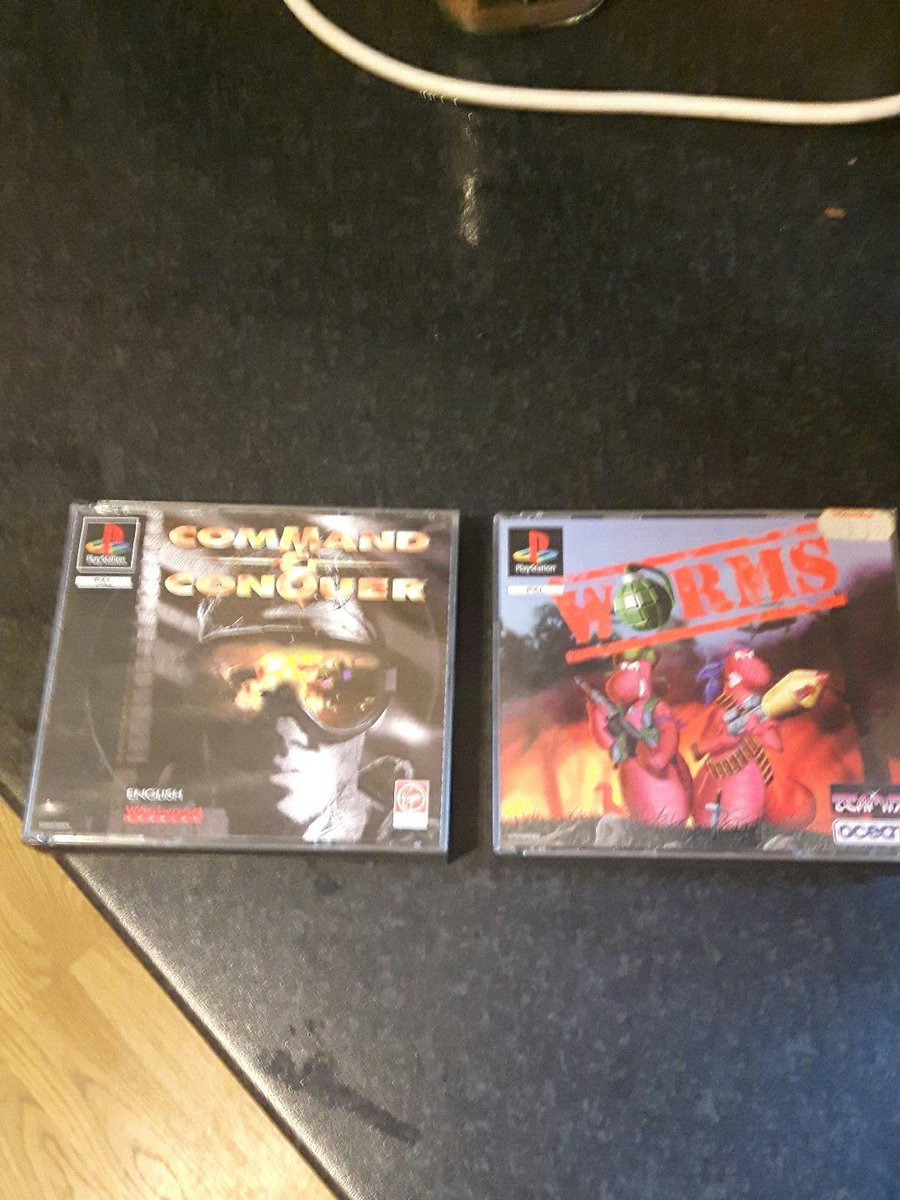 This weeks grabs! Im going to get straight back into ps1 gaming and collecting soon as i can get my self a scart lead 👍😎