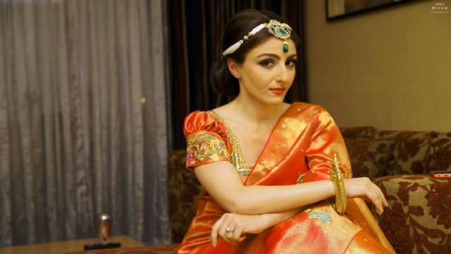 Happy Birthday Soha Ali Khan: 5 Memorable quotes by the actress that will inspire you!  