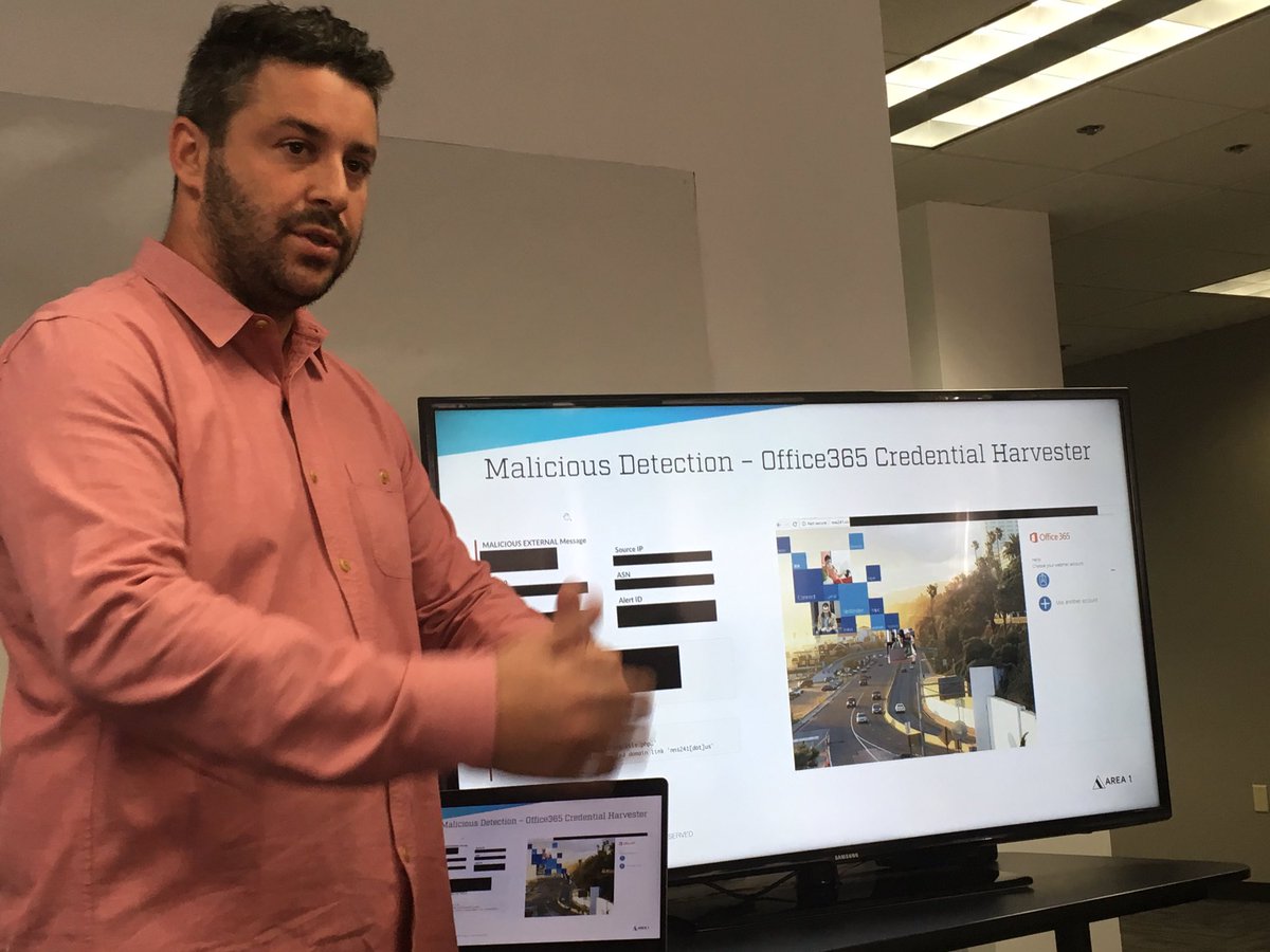 Carmenpizarro's tweet image. @orenfalkowitz at #oracleinnovation17:&apos;how to eliminate #phishing preeventiveli before an #attack reaches or breaches a Network&apos; #OOW17