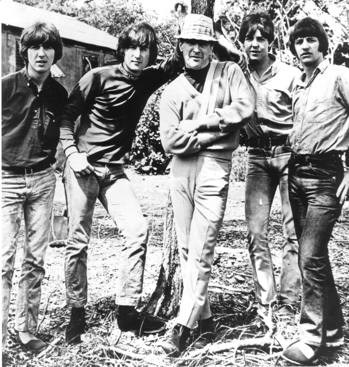 demacmast's tweet photo. Murray The K is not here today so who will save rock and roll. #TheDictators #Rockisdeadlongliverock #lovethissong https://t.co/tJSV57EdJj