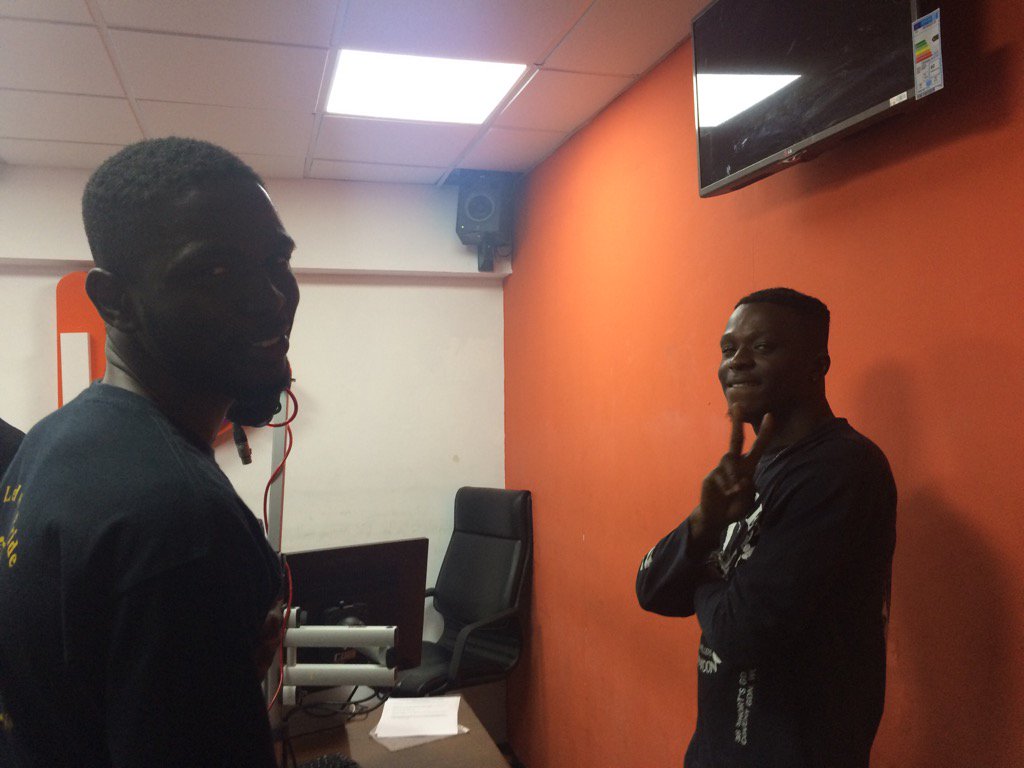 BiQomusic's tweet photo. We on!!!! @live919fm #higherkeys #icecreamboys https://t.co/H7q8iOpiSd