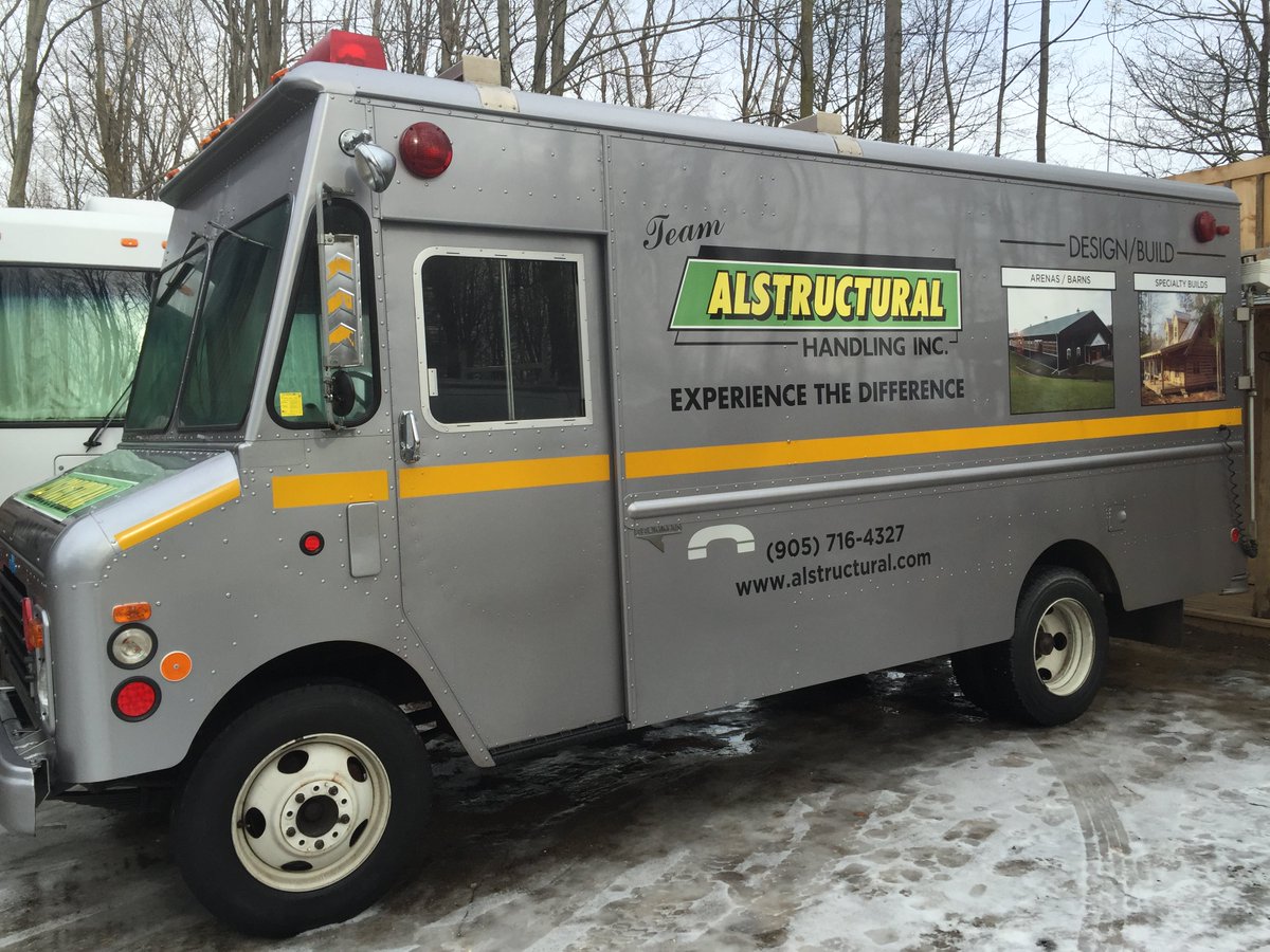 Alstructural's tweet image. Retired 1989 Grumman with 30,000 km and then put  back to work 
Re purpose the old to a new service truck with all the bells and whistles