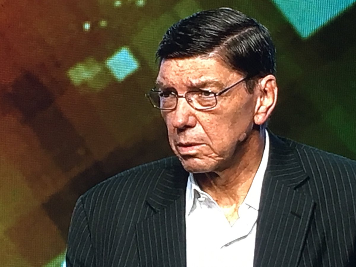 pgrove's tweet photo. "Data doesn't help us see very clearly into the future" - Clayton Christensen #GartnerSYM Look to Theories. https://t.co/S4VwteGZH2