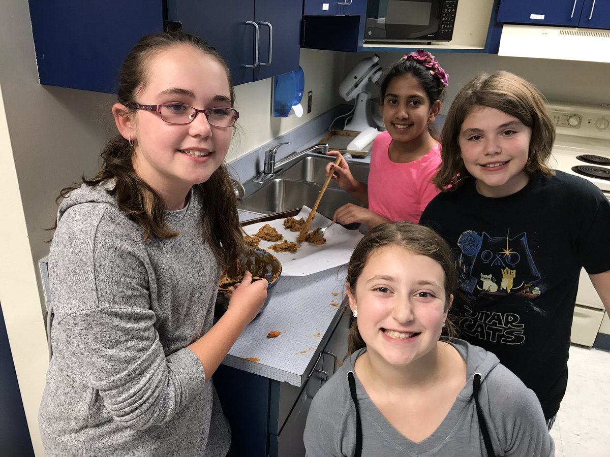 TrishTerry_'s tweet photo. Pumpkin cookie bake in DIY Club today #heritagems https://t.co/lHVihFcJ0t
