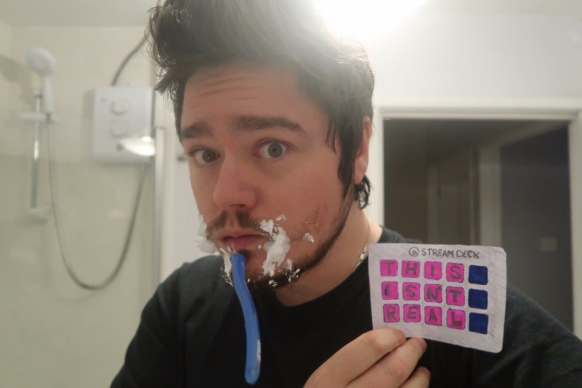 BiscuitGaming's tweet photo. @elgatogaming I love my elgato stream deck so much... i brush my teeth with it!! #elgato #steamdeck #teeth #shower #bluetoothbrush #niceeyebrows #why https://t.co/HXox39bj53