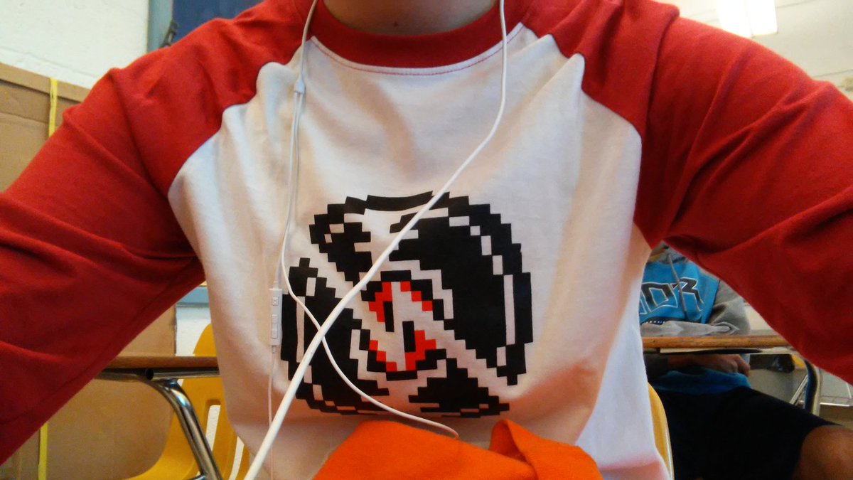 FandomCesspool's tweet image. *happy screeching*