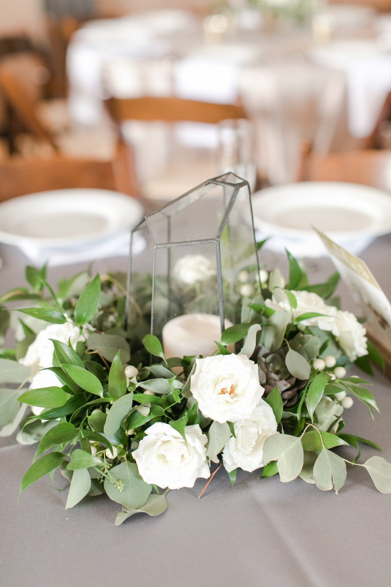 GlowEventCO's tweet photo. These... @sugarnstems #weddingFlowers #bridalbouquet #weddings #ColoradoWedding #ColoradoBride  #weddingPlanning #weddingPlanner #glowEvents https://t.co/DIBgR0UUei