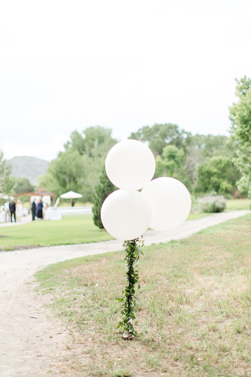 GlowEventCO's tweet photo. These... @sugarnstems #weddingFlowers #bridalbouquet #weddings #ColoradoWedding #ColoradoBride  #weddingPlanning #weddingPlanner #glowEvents https://t.co/DIBgR0UUei