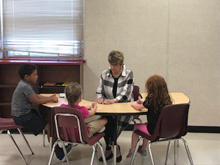 celinatxelem's tweet photo. #guidedreading training today with Mrs. Sue McAdams for #celinaelementary teachers! #thankful https://t.co/REQd02Ae65