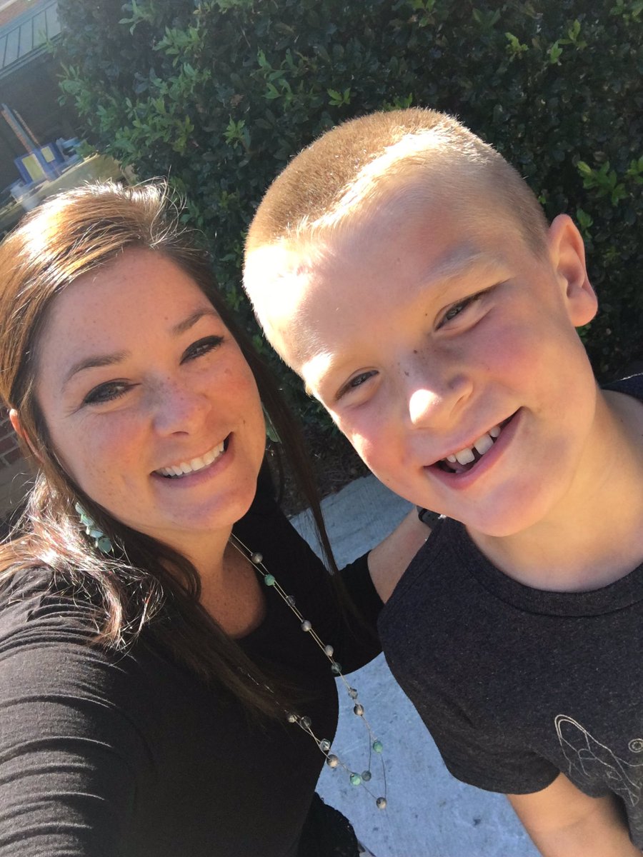 areedteach's tweet photo. @laurakdeal We celebrated today by having lunch together! https://t.co/wbO3hQgHtk