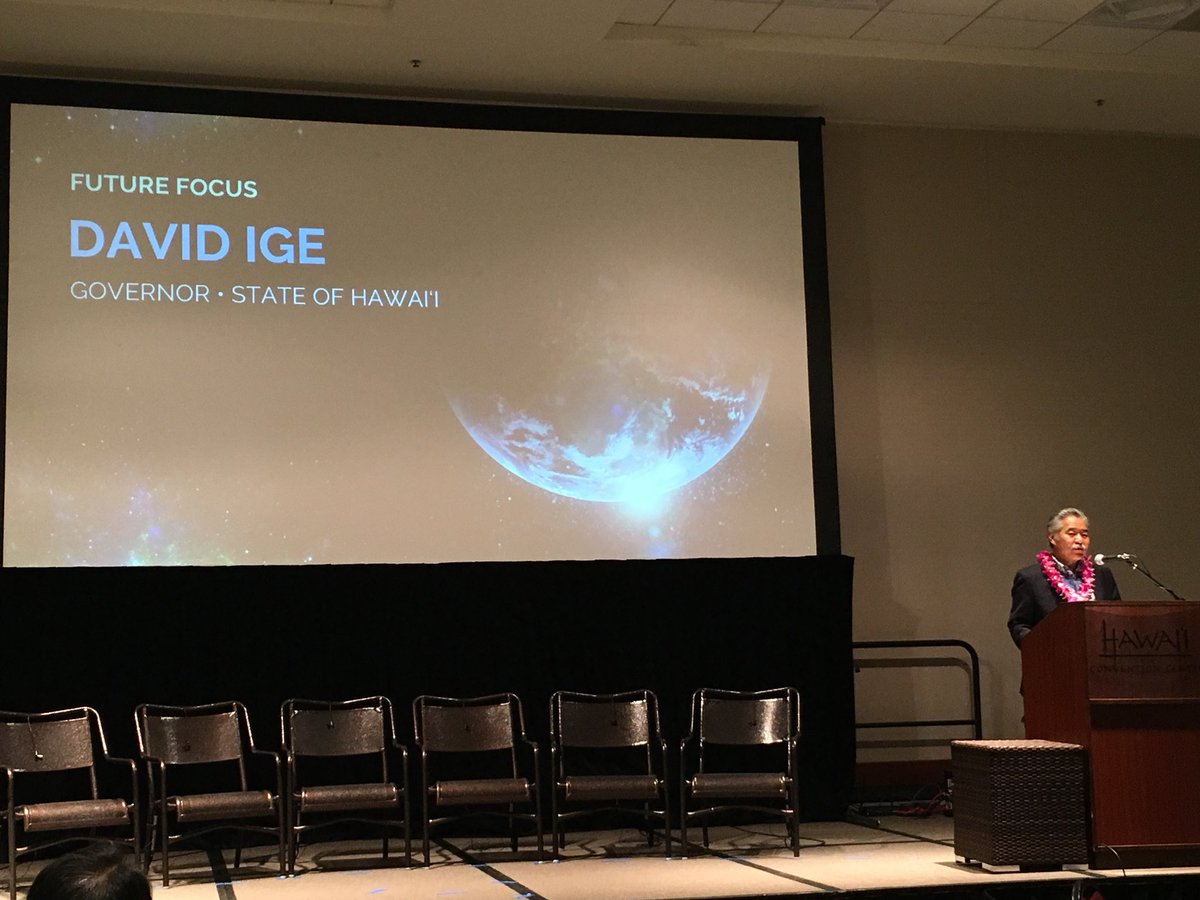 HoalaGreevy's tweet photo. @GovHawaii opening remarks #FutureFocus17 https://t.co/qjnEPikdST