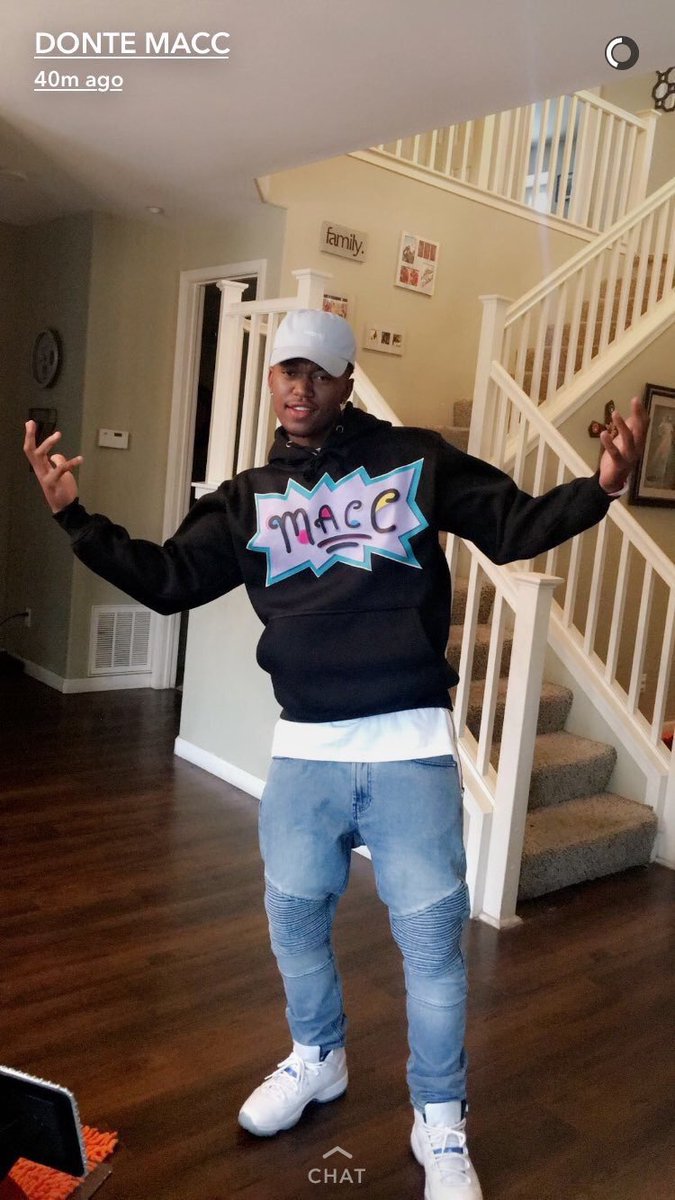 DonteMacc's tweet photo. GIVEAWAY👀👀 RT and I'll choose a couple random winners, you can choose ANY HOODIE🙏🏾🔥 https://t.co/Ead4uufRo7