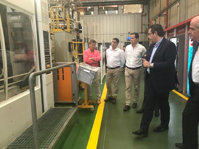 AytoSesena's tweet photo. #Mecaplast celebra su 20 aniversario. Felicidades!! https://t.co/3Zw6CHgiL8