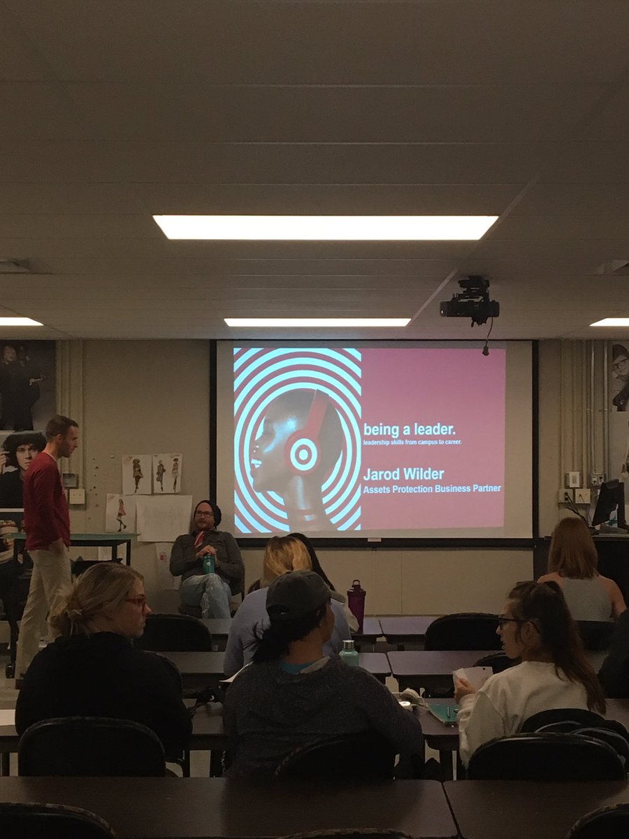 @Jarod_F_Wilder talking about being a Leader <a href="/Target/">Target</a>! I think he may have found some future AP's 😉 <a href="/KaylaSanson1/">Kayla Sanson</a> #WordsOfWisdom #Day3