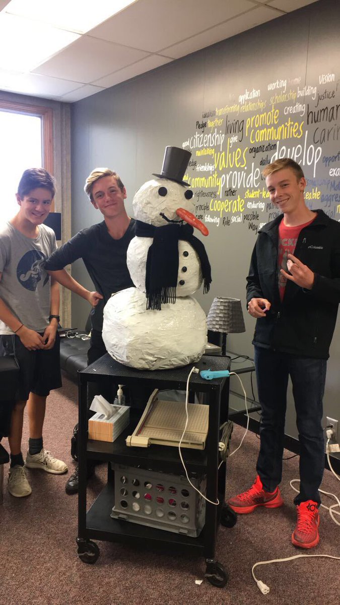 MtvSki's tweet photo. EVERYONE JOIN SKI CLUB! On Friday we will be handing out snow cones at lunch for 50¢! https://t.co/XnEdidY1Tt