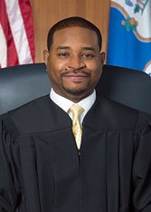 GovMalloyOffice's tweet photo. Governor Malloy today nominated Maria Araujo Kahn and Raheem Mullins to serve as justices on the #CTSupremeCourt → https://t.co/QtAsthCyPN https://t.co/Mj1x3BrL6T