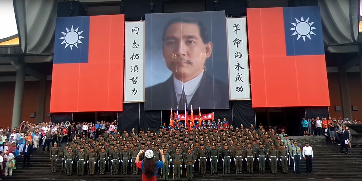 本人雖然出生在南越，並不是中國！但是我的祖籍家族在廣西防城縣！自中共1949政權之後！把吾家族祖墳骨頭全族挖掉！全部士地財產充公！中共匪是沒人性！許多海外華人都有被共匪殺害家破人亡至今！為什麼咱們要反中共政權呢？因它獨裁專政無民主，人權，博愛，只有打倒中共！實行三民主義救中國。