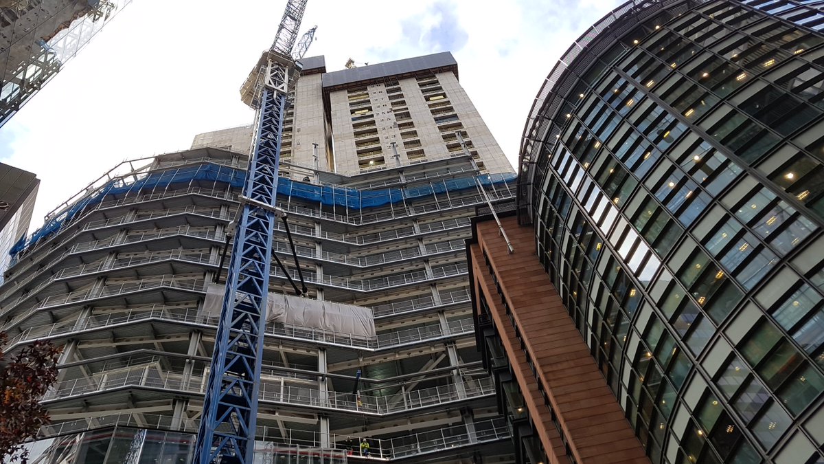 LondonSurveying's tweet photo. Great site tour by #Multiplex and #PLP. Not just about the view - lucky to see curtain walling being installed - and look at that steelwork! https://t.co/nWEkk9VQK9