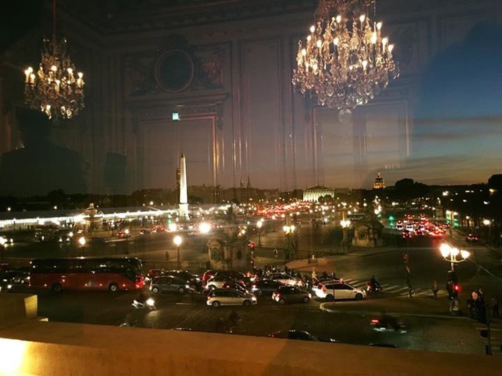 Fred_Angelo's tweet photo. De retour à la ville de lumière #SingerLife #HotelCrillon #Paris #Glamour #Vacheron #FredAngelo https://t.co/E9NCrNutHy