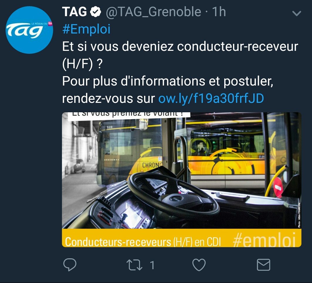 busconducteur's tweet photo. Pendant ce temps sur Twitter... #UrbanWayOfLife 😒 https://t.co/QyPMDkmema