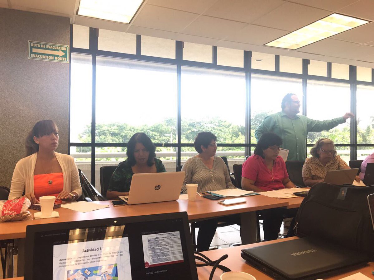 Denisse1324's tweet photo. Curso puntual, real y práctico #Proyectodegestion gracias por la oportunidad @saire83 @sergioruvalca @teresitag1 @AnaochoaM 

#sector08E https://t.co/u5RDjcxOGa