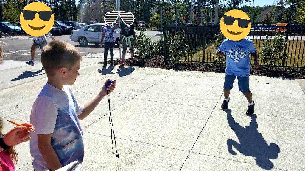 Laura Pomes tweet media