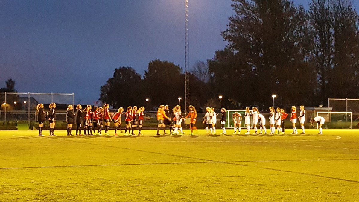 KDFFelitungdom's tweet photo. F16 laget kämpade riktigt bra och spelade 1-1 mot Borgeby FK! Mål av Ebba L (Alice R)! 🔥💪#KDFF #FRAMÅT https://t.co/5kTRwb26nu