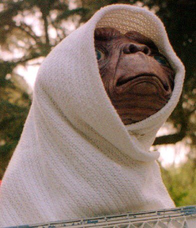 theeHOAG's tweet photo. "What do you have for me E.T.?" (Dav to @babydesneige ) #ethicsclass https://t.co/lyEv5ZafzA