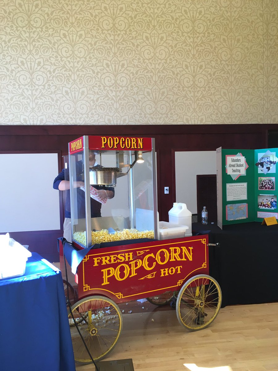 olfeltsh's tweet photo. A hot commodity at the study abroad fair! Stop by and get yourself a free bag of popcorn! #CJ491DRV https://t.co/xXO9bg810k