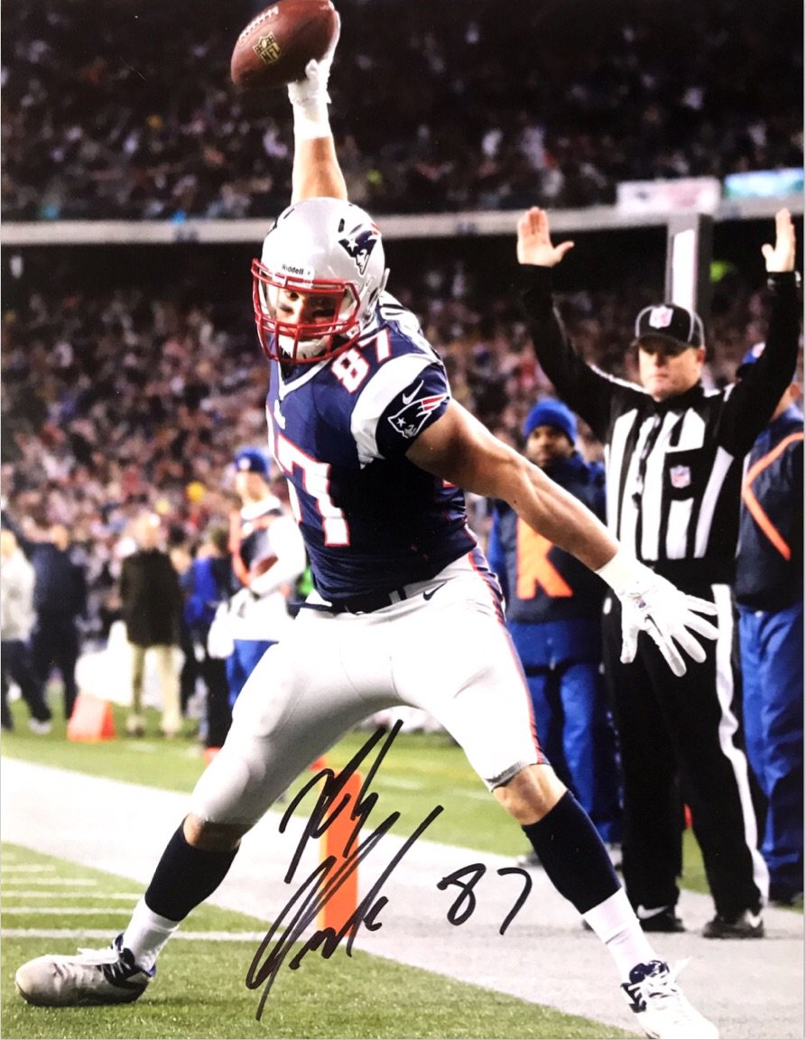 RobGronkowski's tweet image. ReTweet for a chance to win this signed photo! Check out the new Gronknation.com for a chance to win 2 tickets to Pats vs Falcons