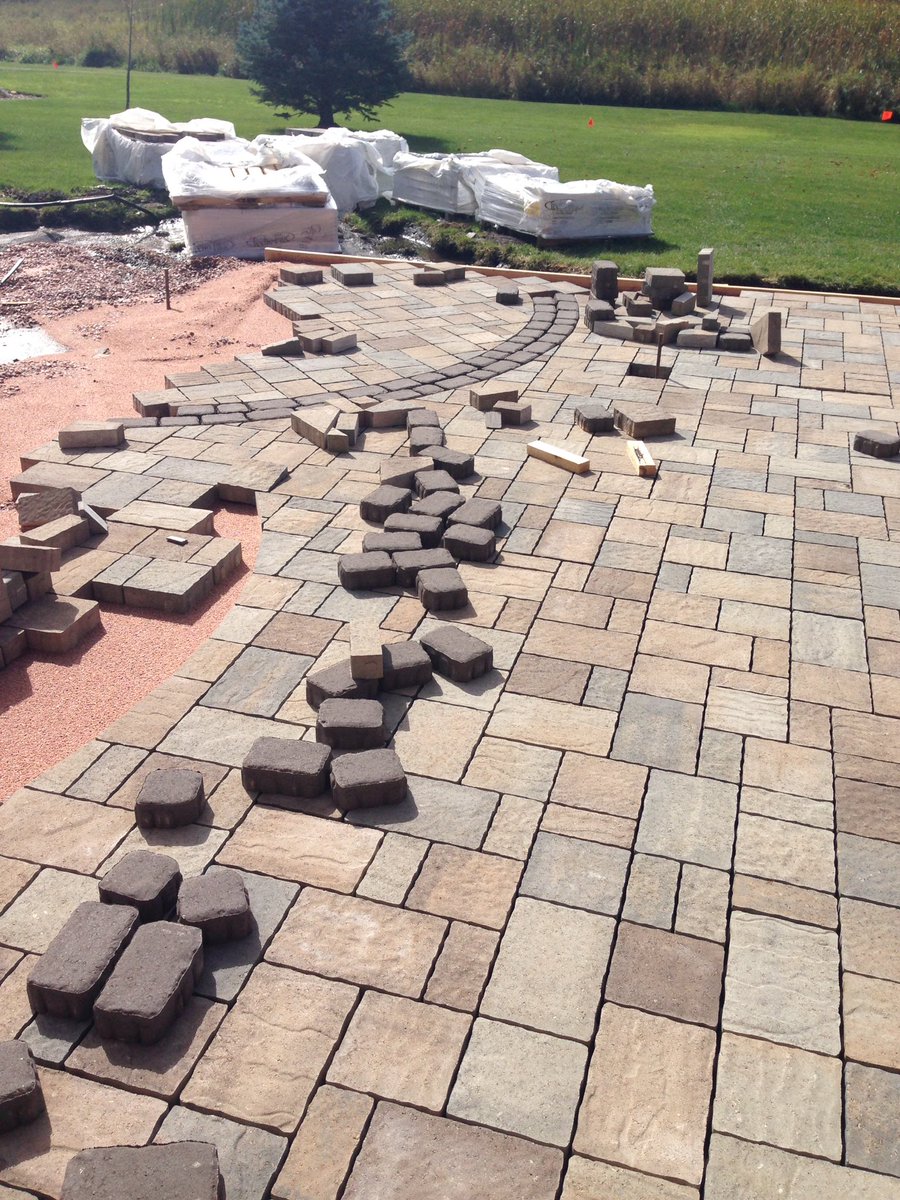 JayAnderson5353's tweet photo. In progress photos from Northern Plains. Mista Chestnut/Champlain Grey with Choc. Brown Villagio. @justin911sd @Jonathan_Dorow @paverpete1 https://t.co/kOZN5DkwJV