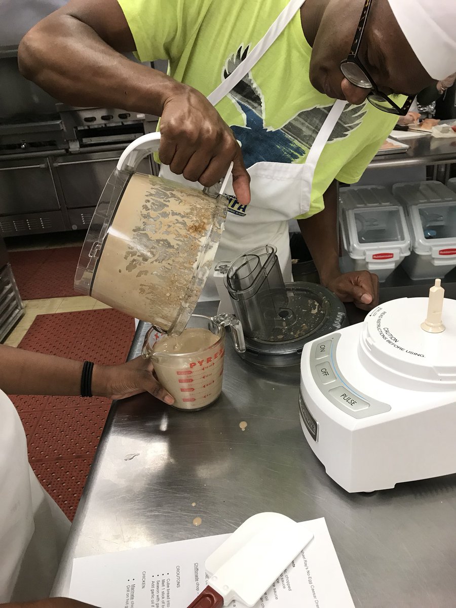 chef_caron26's tweet photo. Grilled Chicken Balsamic Caesar. Continuing to develop our kitchen skills. #NFAculinary #newburghschools #CTE_VA https://t.co/t4bYuOZ0n2