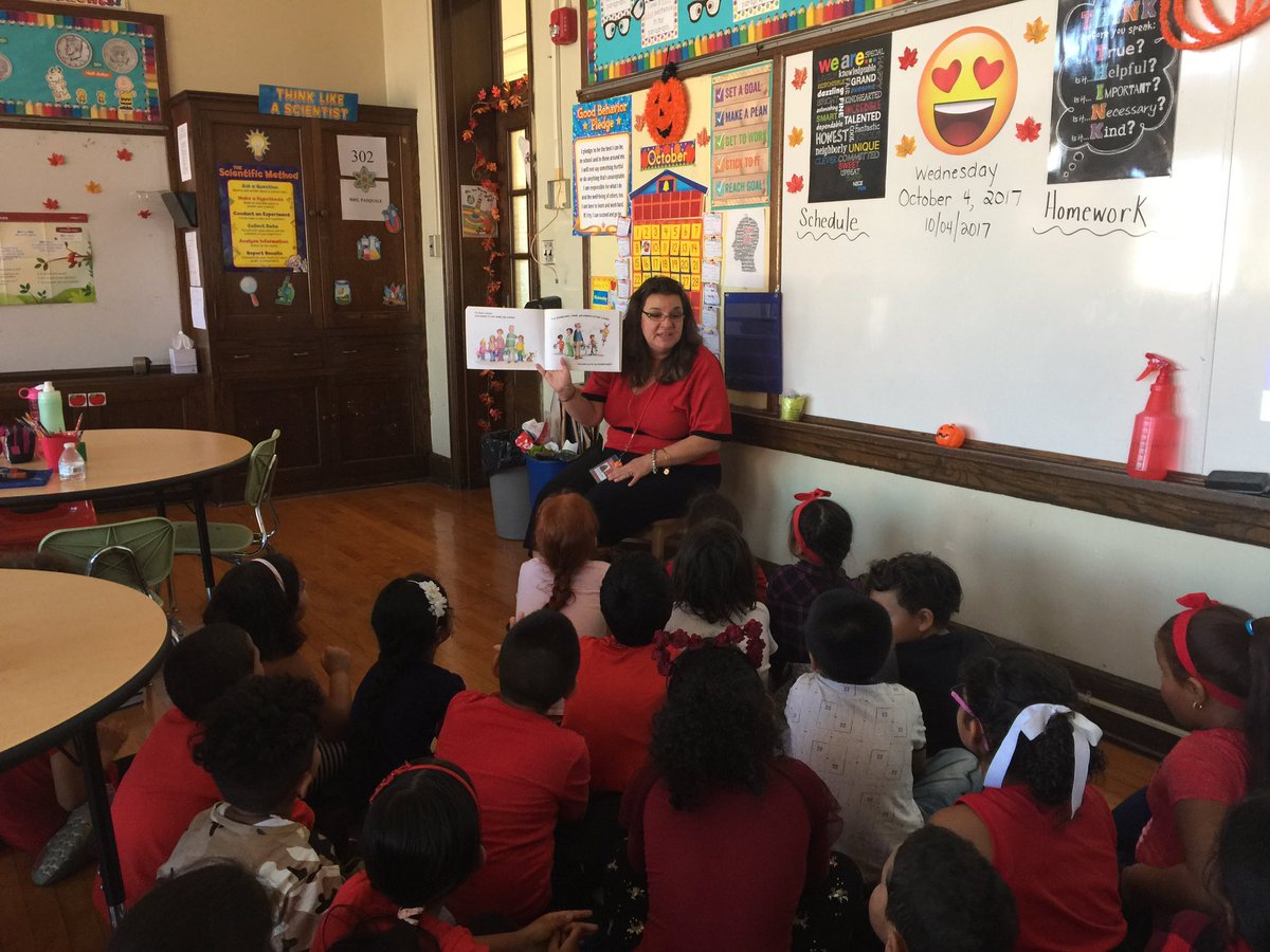 Mrs_CPasquale's tweet photo. A BIG Thank You to Mrs. Rudowsky for coming in and teaching us how to Fill Our Buckets #WeeRespect #WeeAreDWS @AnnaRudowsky @WeehawkenTSD https://t.co/i9DP7wFp0R