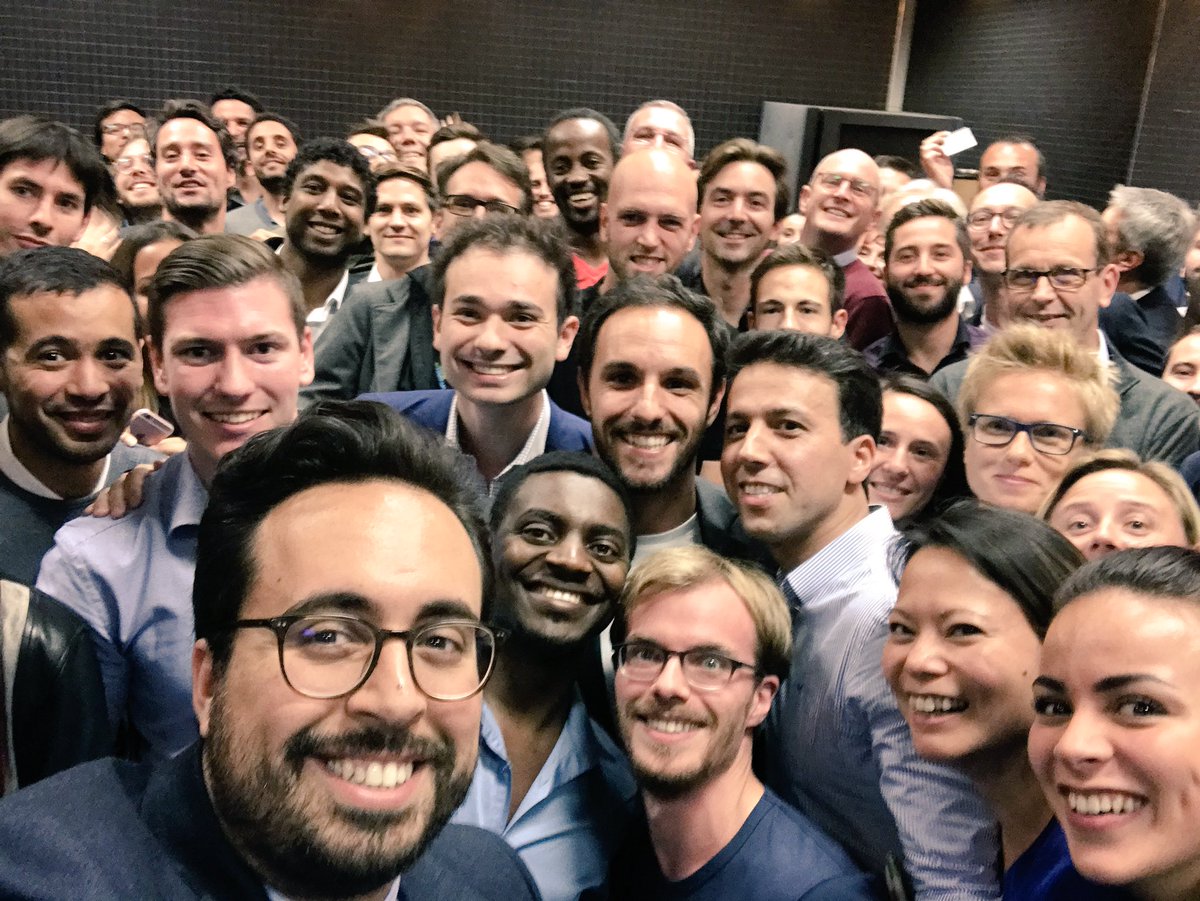 mounir's tweet image. Dédicace spéciale à tous les entrepreneurs d’@euratechnologie et au député lillois @pietraszewski_l