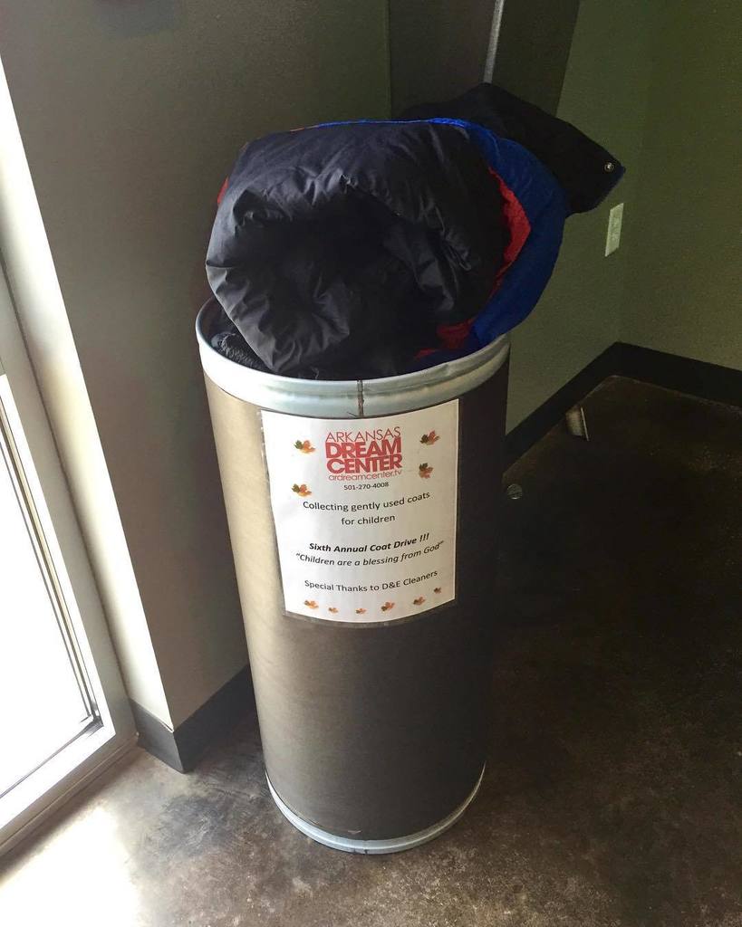 jamesdearmond's tweet photo. #nlcfamily this canister is in our foyer - fill it with coats for kids this winter! #ardreamcenter https://t.co/oQDXHvvM6s https://t.co/vJQGwKfM4P