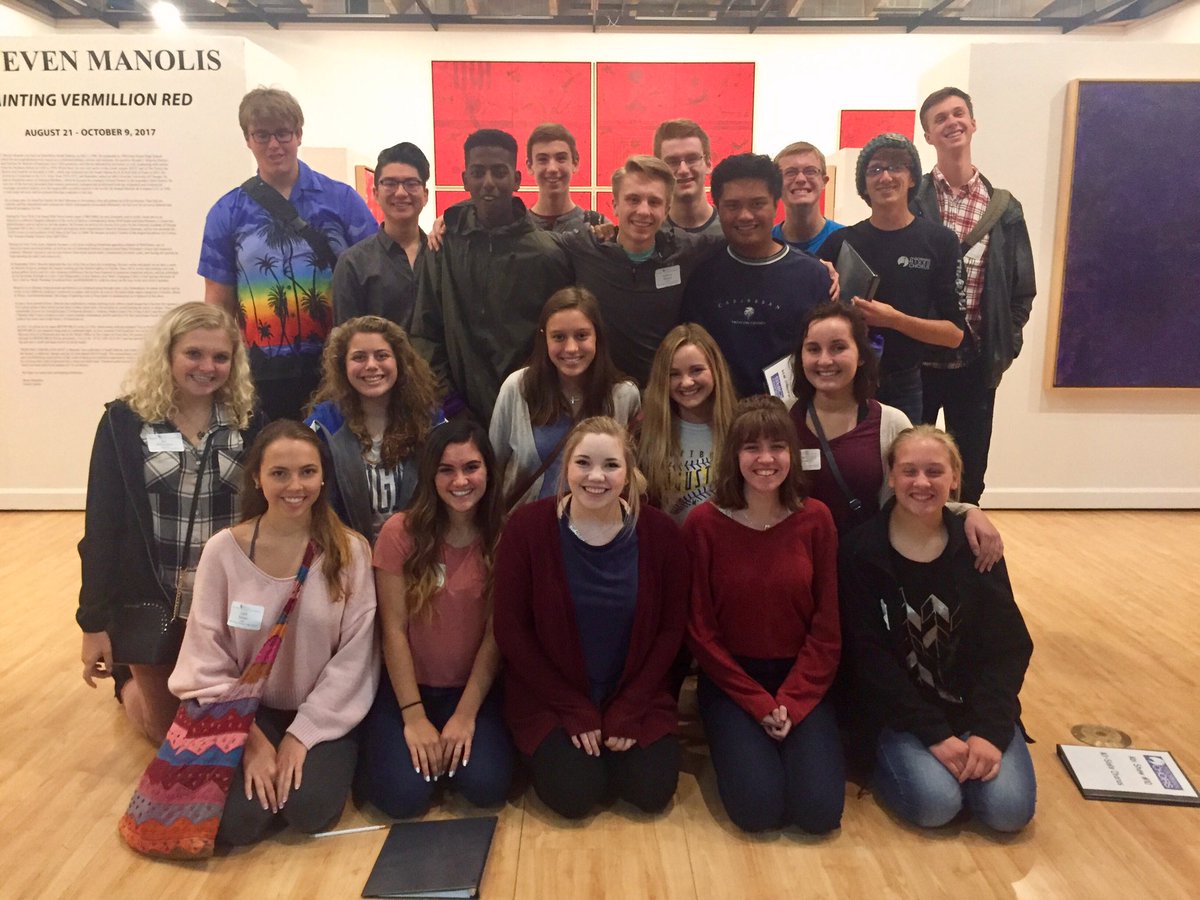 OGChoirs's tweet photo. All-State Chorus USD Prep Day in the books! #SingAllTheThings #beautifulday @OGHSKnights https://t.co/opNxAbMx6e