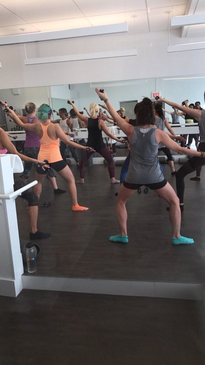 XtendBarreTri's tweet photo. #SeptemberinReview π€ @sweatybetty #community #tribeca #nycfit #fitnessbloggers #fitblogs #nycfitness #sweatybetty #fitfam #xtendbarre #fit https://t.co/MpWkapPUh6