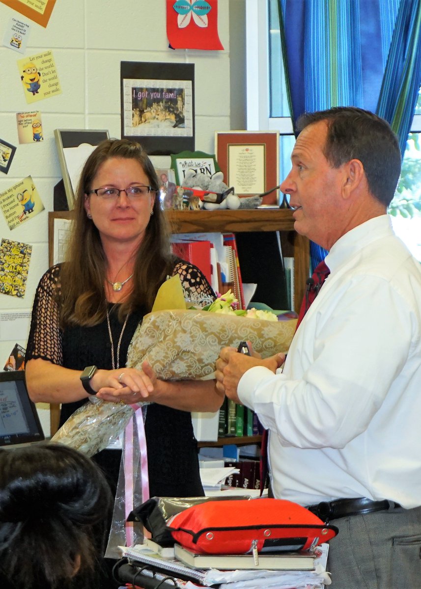 CherokeeSchools's tweet image. Read more here bit.ly/CCSD18Teacher about CCSD's 2018 Teacher of the Year: Woodstock MS math teacher Stephanie Vidrine!  #CCSDfam