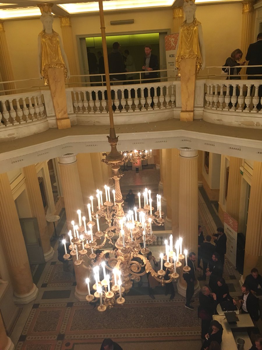 DarmonAlice's tweet photo. Formidable conclusion festive #ACSELR17 Force du #digital #TransfoNum et des rencontres #IRL https://t.co/7X0o1V88nt