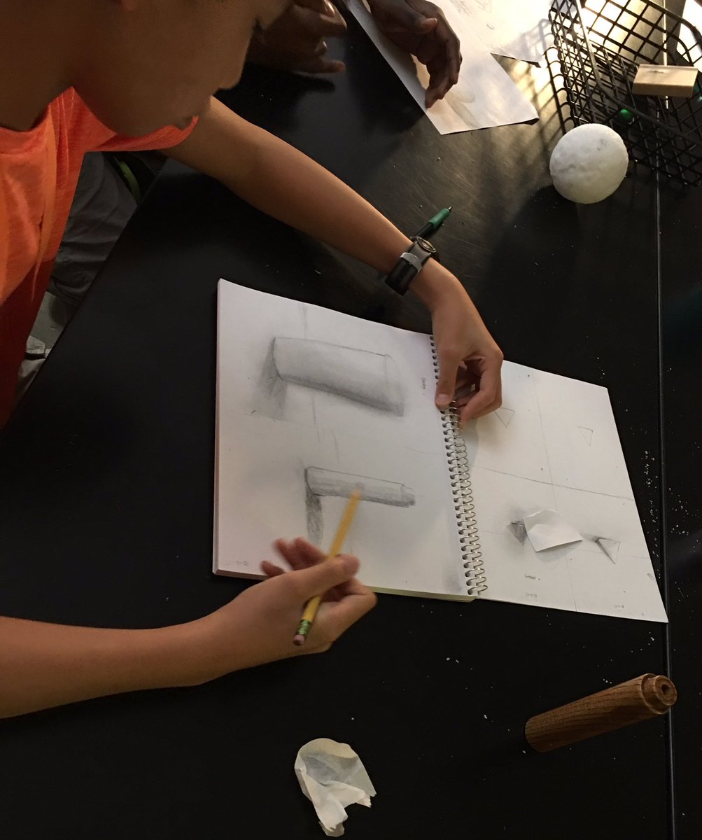prmsartists's tweet photo. Practicing our shading techniques in class today. :) #prmsartists #prmsrocks https://t.co/JQ7uye7Wqu