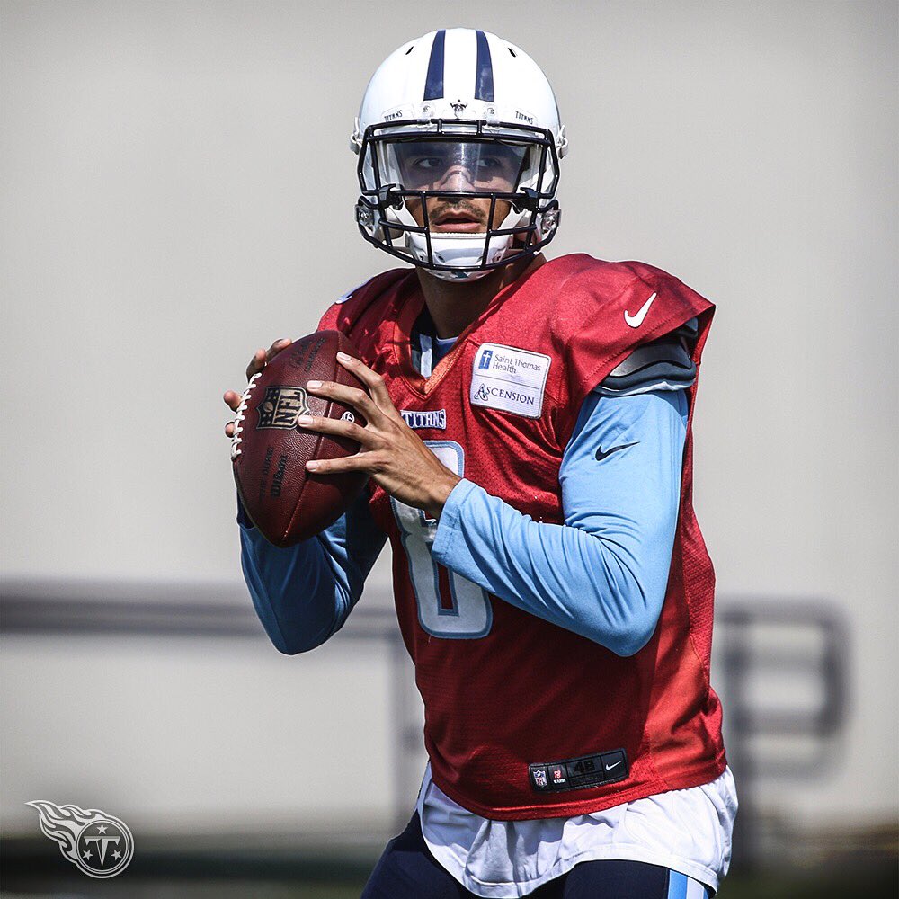Titans's tweet photo. Back on the practice field 🙌🏽 https://t.co/AQWoVFGHnz