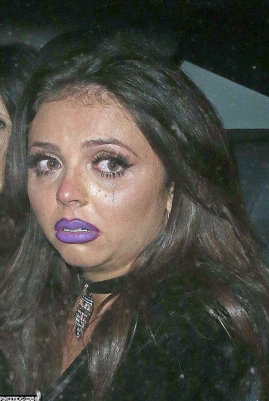 meghanjuna's tweet photo. How I feel on the inside while attempting to quit ciggies #GoingToExplode https://t.co/tLfNalDbDr