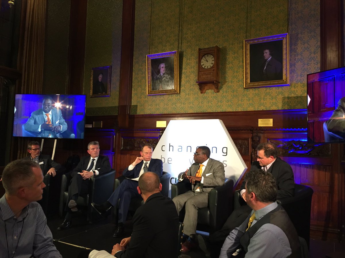 CIGroupUK's tweet photo. Andrew Marr chairs the panel discussions on Brexit #CBEBrexit https://t.co/CeBSuyqCcc