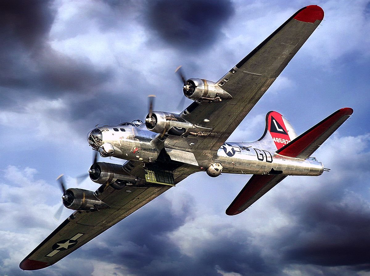 ron_eisele's tweet photo. B-17 'Yankee Lady' https://t.co/Pmv6wjSeoG